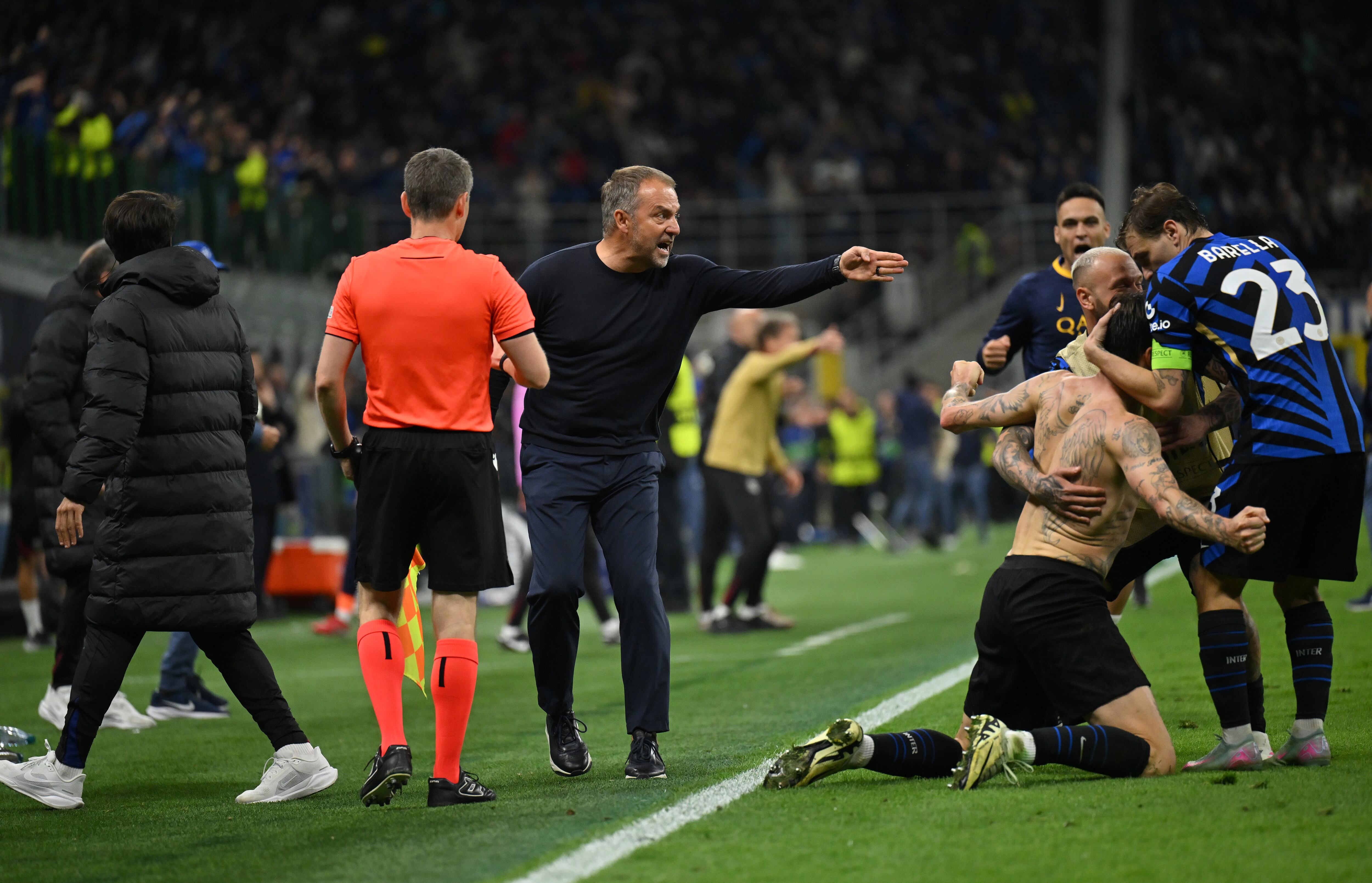 FC Internazionale Milano v FC Barcelona - UEFA Champions League 2024/25 Semi Final Second Leg