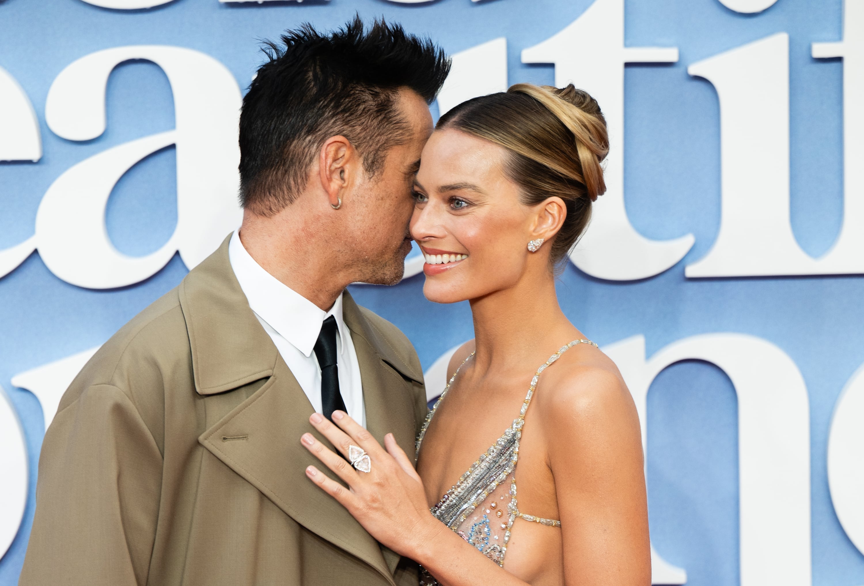 Margot Robbie y Colin Farrell en la presentación en Londres 'Un gran viaje atrevido y maravilloso' (Photo by Samir Hussein/WireImage)