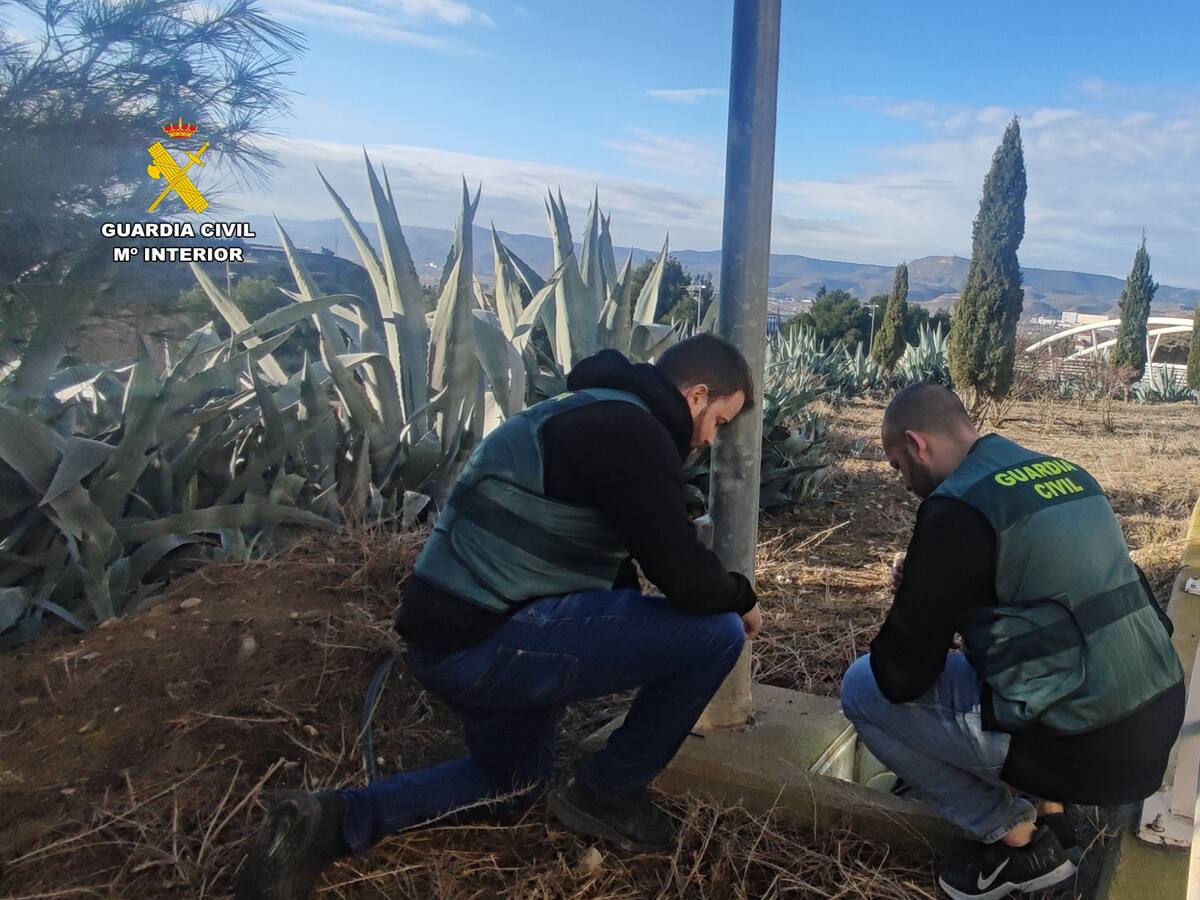 Detenido un hombre por robo continuado de cable de cobre del alumbrado público en Fraga