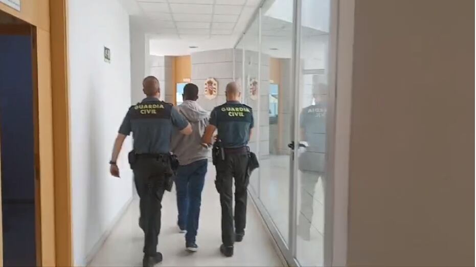 Detenido por la Guardia Civil tras la agresión con arma blanca a su pareja en Albatera (Alicante)