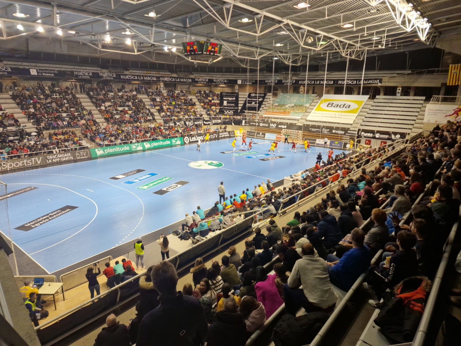 Bada Huesca quiere contar con el apoyo del público en el Palacio de los Deportes en cada partido en casa