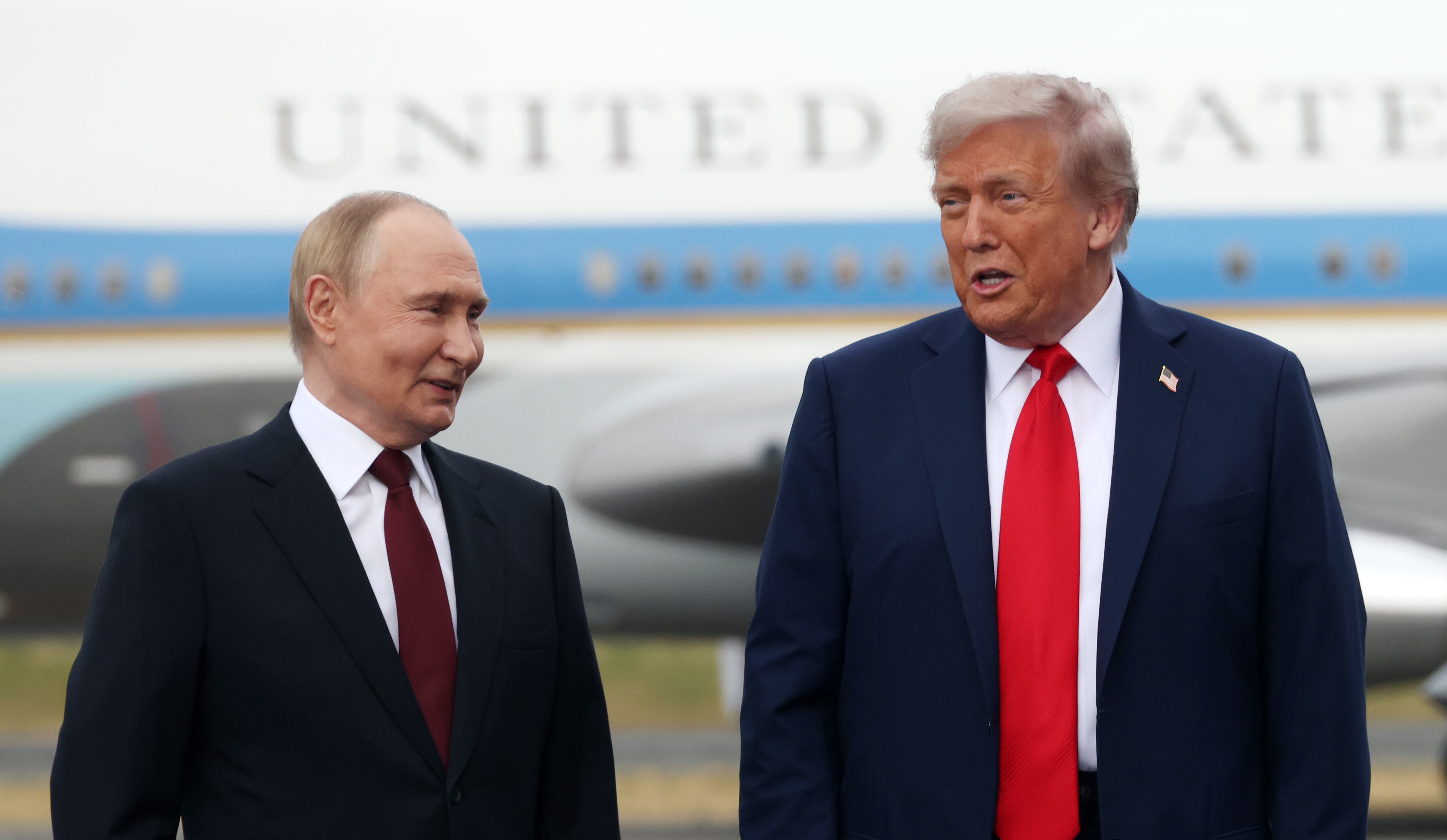 Vladimir Putin y Donald Trump durante su encuentro en Alaska el pasado mes de agosto