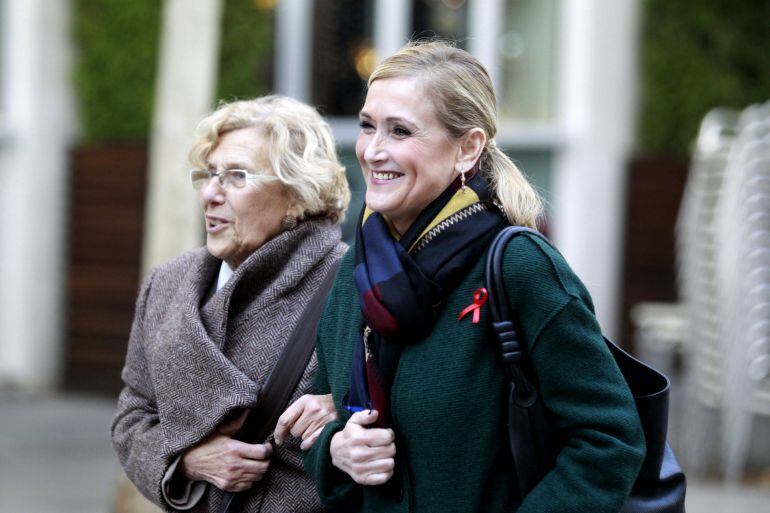 FOTOGALERÍA: Las mejores imágenes del paseo de Carmena y Cifuentes