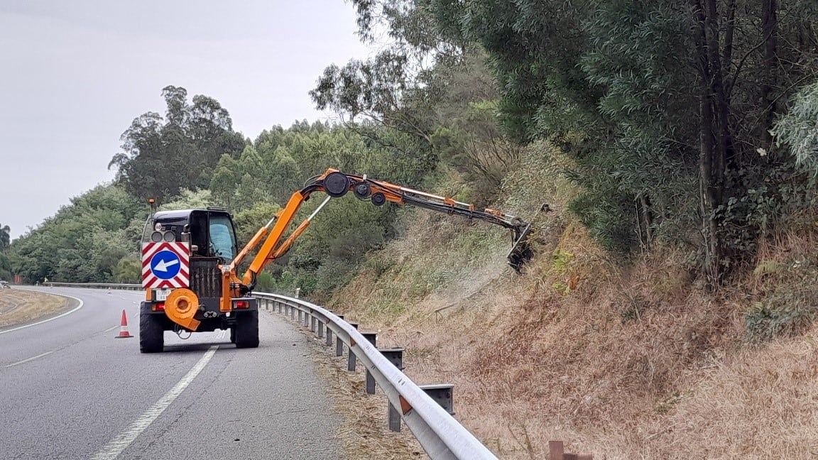Mantenimiento de carreteras.