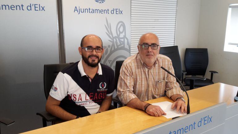 Javier Jarque, presidente del Centro Aragonés, y José Pérez, concejal de Fiestas