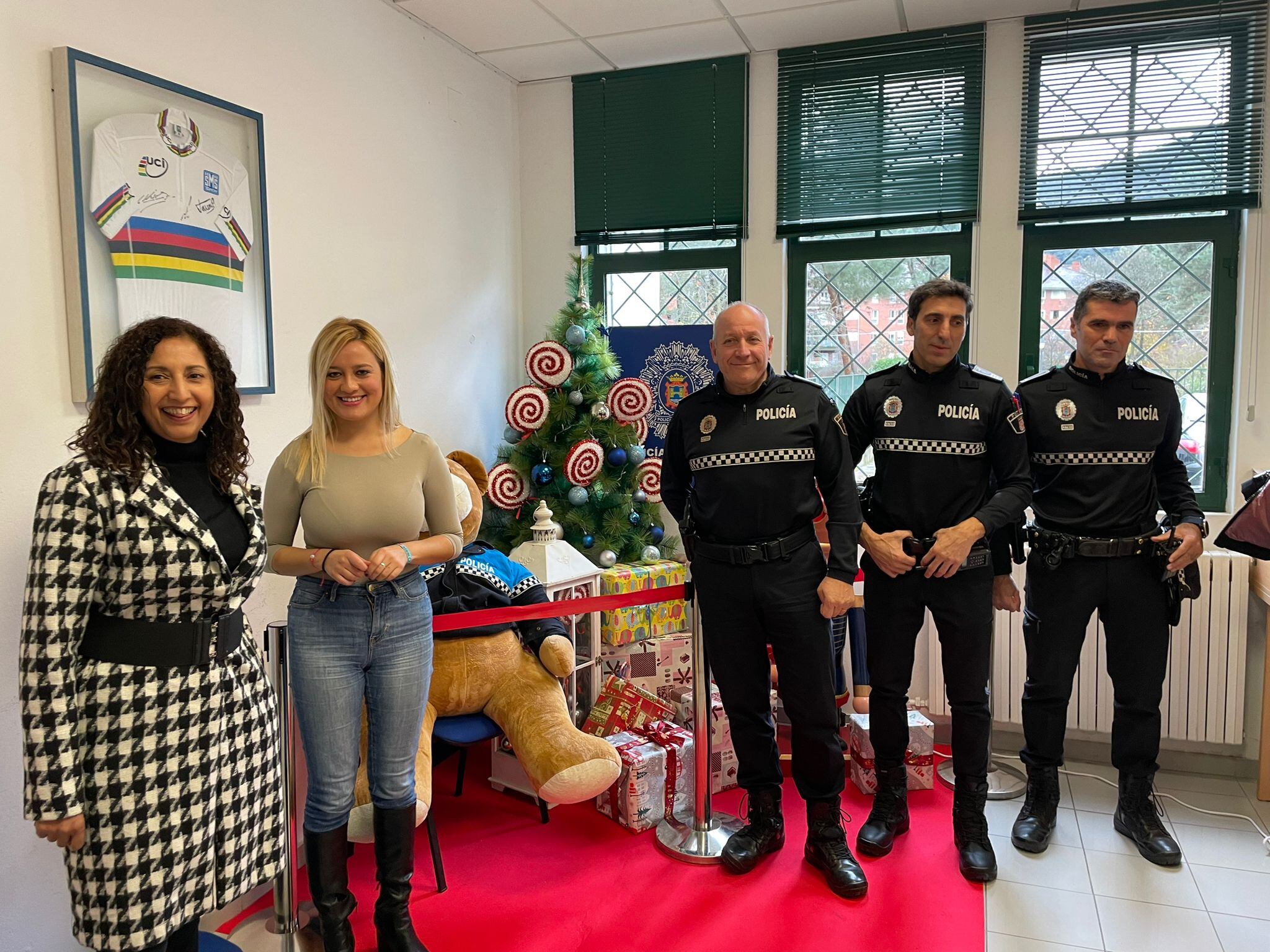 Campaña ‘Juguete solidario’ de la Policía Municipal de Ponferrada