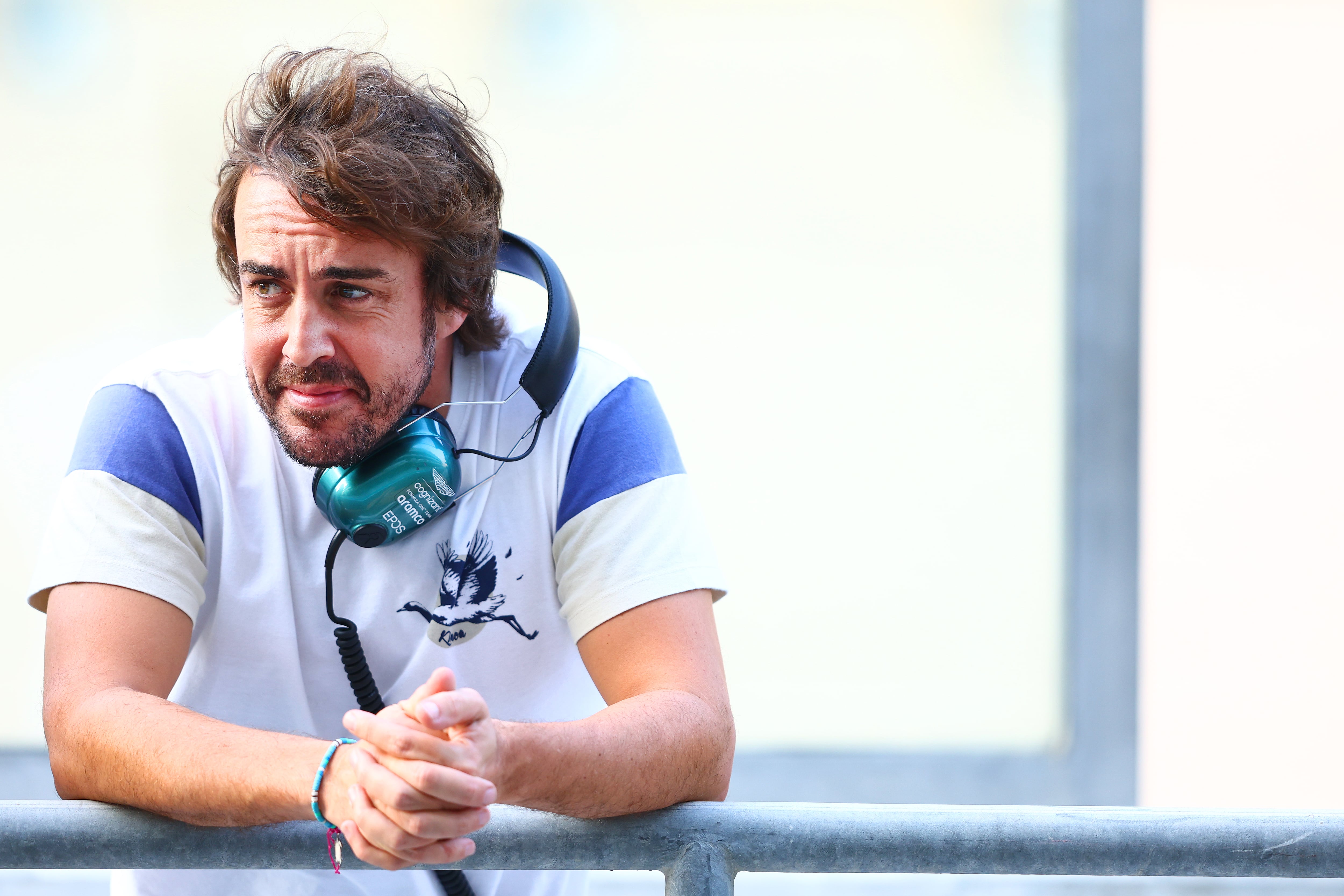 Fernando Alonso, como piloto de Aston Martin en los test de Abu Dhab. (Photo by Mark Thompson/Getty Images)