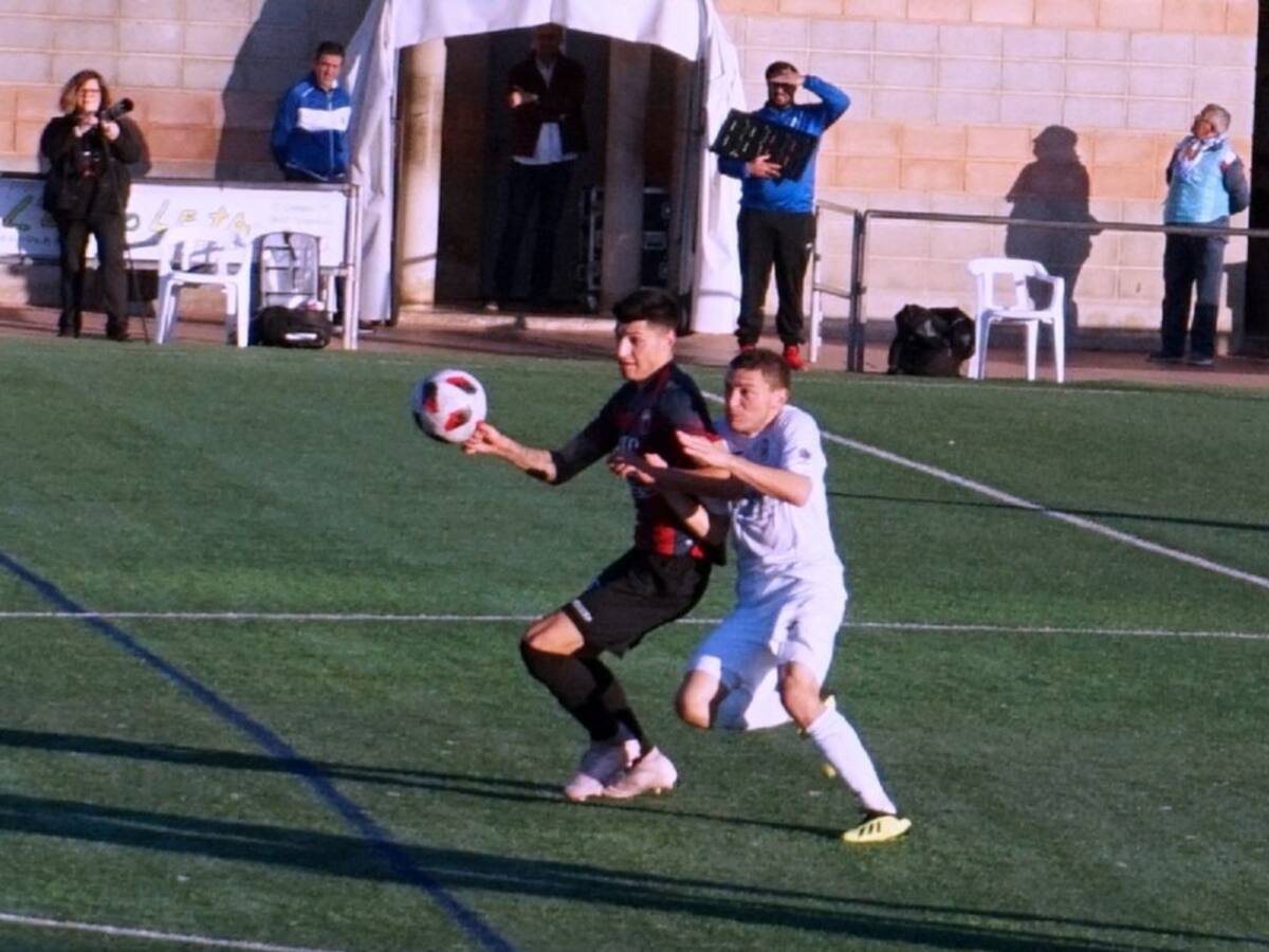 Al Eldense le siguen sobrando minutos (2-2)