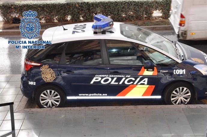 El registro policial culminó con la detención de 4 personas y la intervención de sustancias estupefacientes y efectos robados.