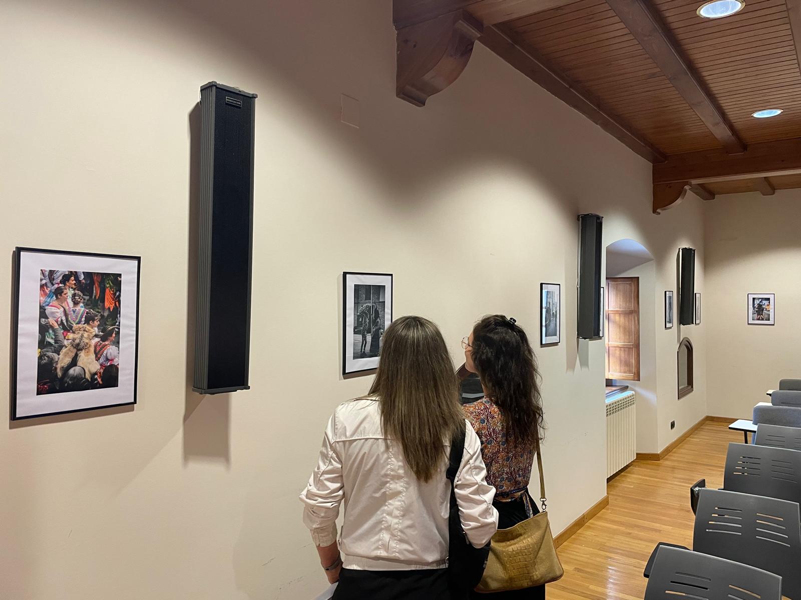 Inauguración de la Exposición Fotográfica &quot;Rostros y Rituales&quot; de Sergio Sanz en Bielsa