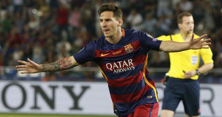 Messi celebra su primer gol al Sevilla.