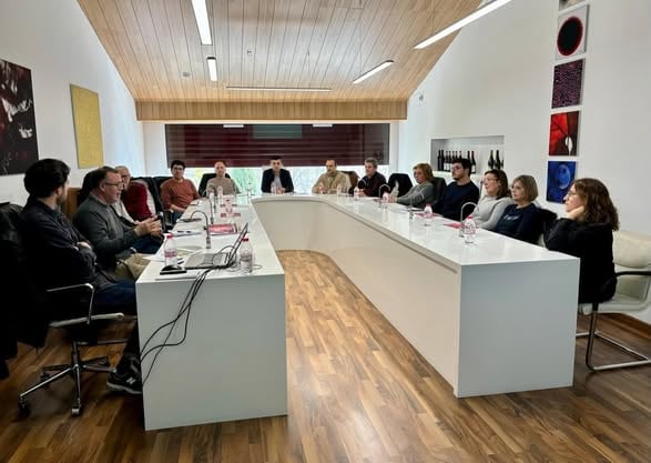 Reunión en La Font de la Figuera