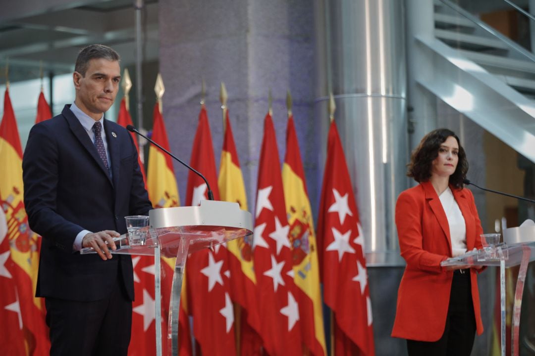 El presidente del Gobierno, Pedro Sánchez, y la presidenta de la Comunidad de Madrid, Isabel Díaz Ayuso.
