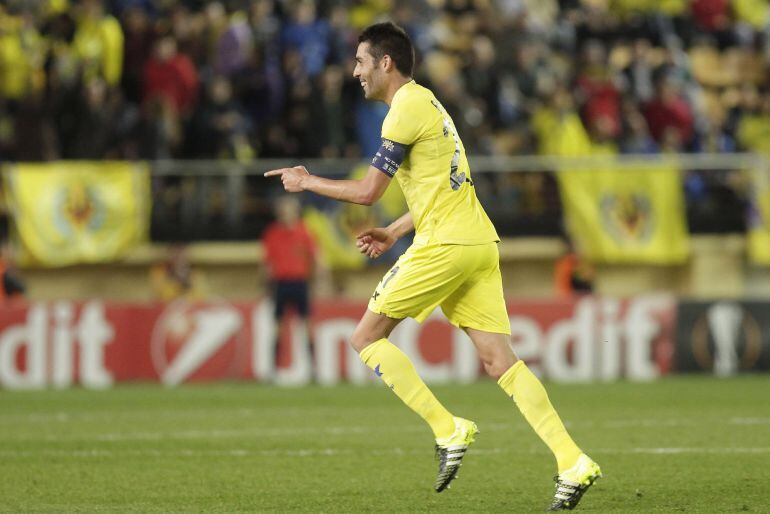 Bruno celebra tras marcar ante el Rapid Viena.