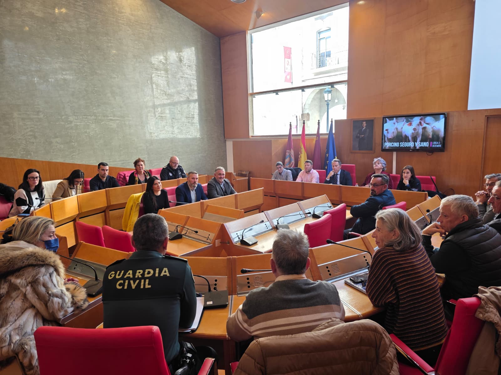 Reunión entre ayuntamiento y ganaderos en Lorca