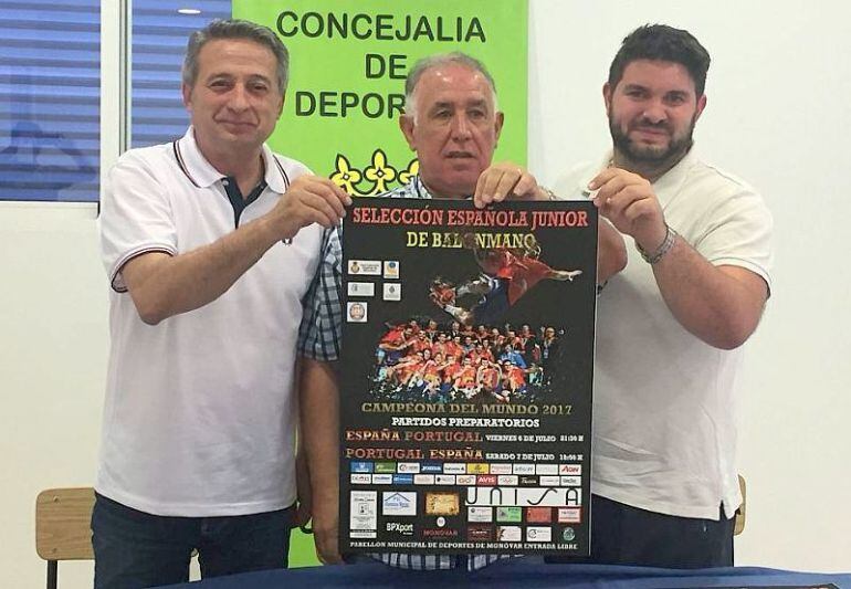 Presentación en Monóvar del doble enfrenamiento España - Portugal 