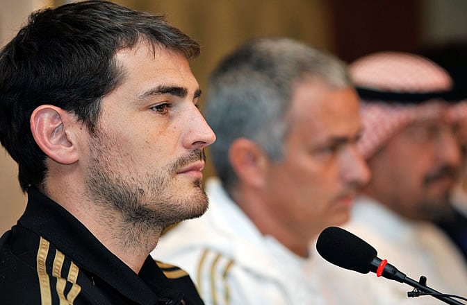 Casillas, junto a Mourinho en la rueda de prensa previa al partido ante la selección de Kuwait