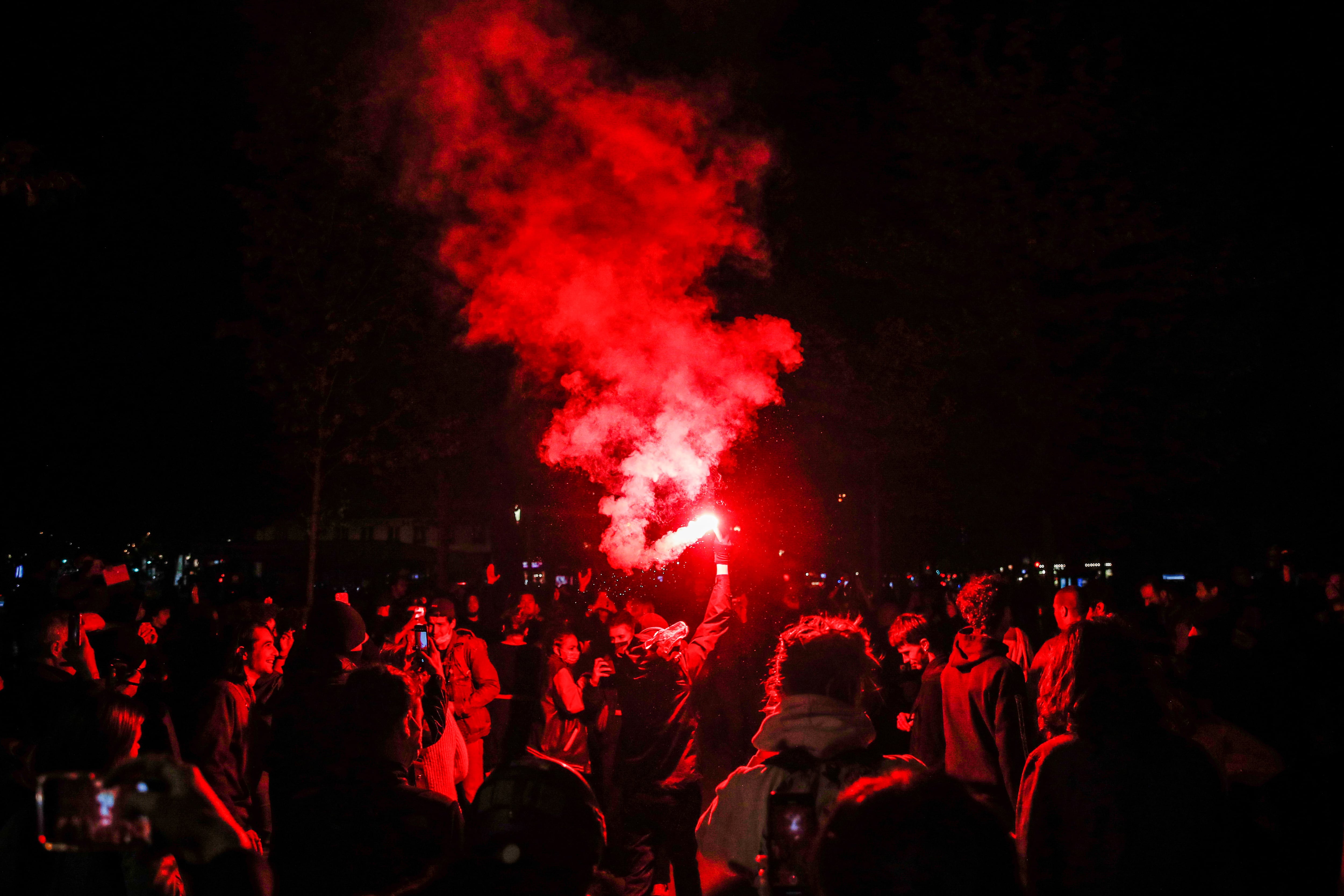 Las protestas en el centro de París tras la victoria de Macron