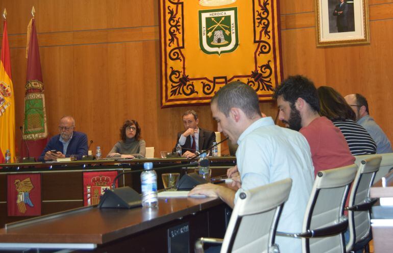 Momento de la sesión plenaria celebrada en el ayuntamiento de Calp. 