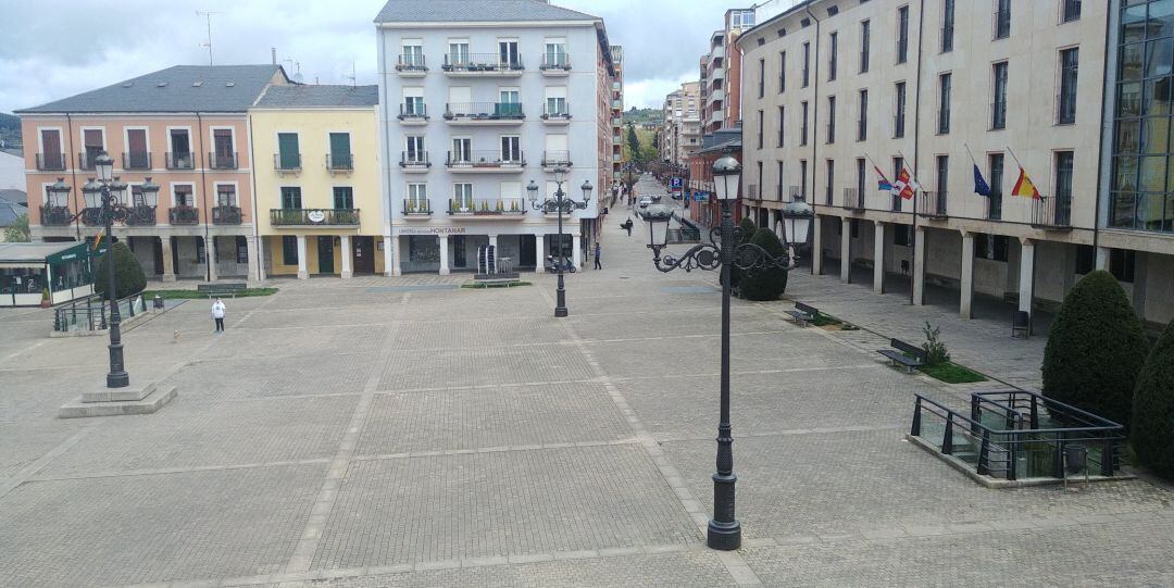 Plaza del Ayuntamiento, durante el aislamiento