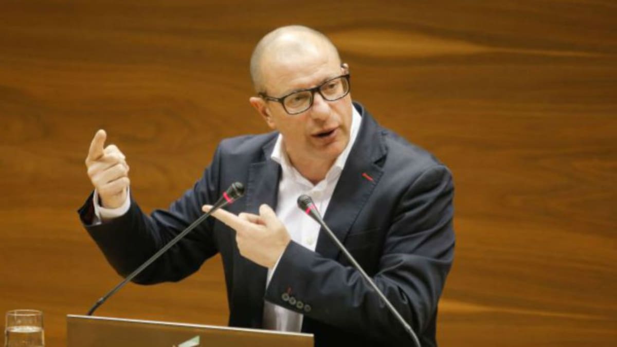 Liberté ou Égalité?: La entrada de Lorente