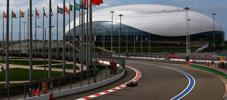 Fernando Alonso, en los primeros libres del GP de Rusia.