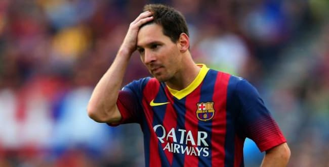 Messi se lamenta durante el Barcelona-Atlético de la última jornada de la Liga 2013-2014