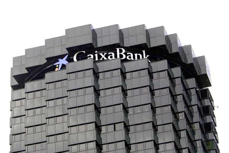 La cúpula de la sede central de CaixaBank en Barcelona 