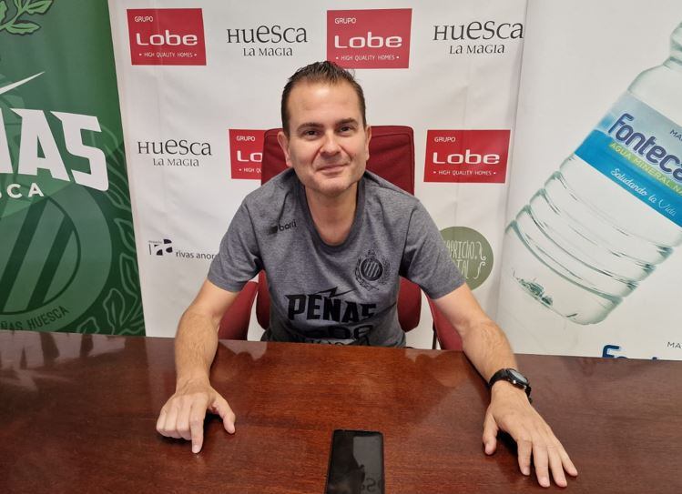 Rafa Sanz, entrenador de Lobe Huesca la Magia