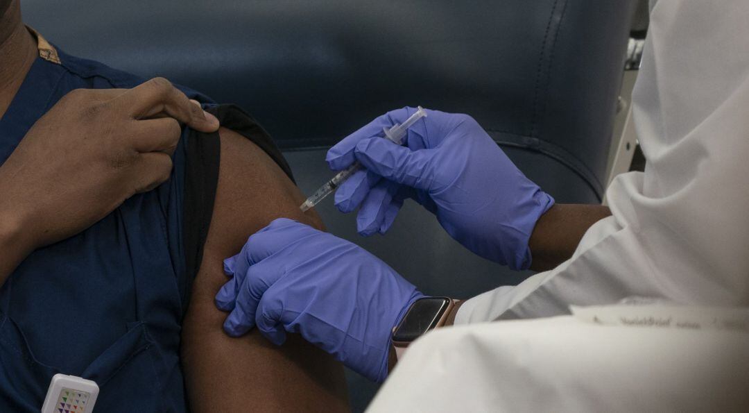 Vacunación contra la COVID-19 en Nueva York.