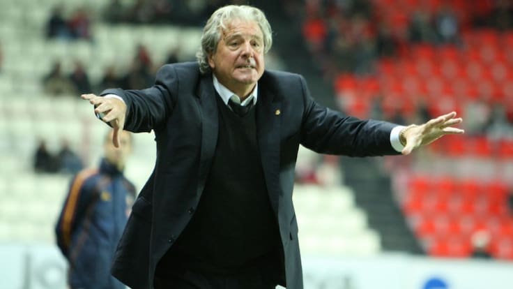 Jorge D´Alexandro sopla las velas con Radio Salamanca