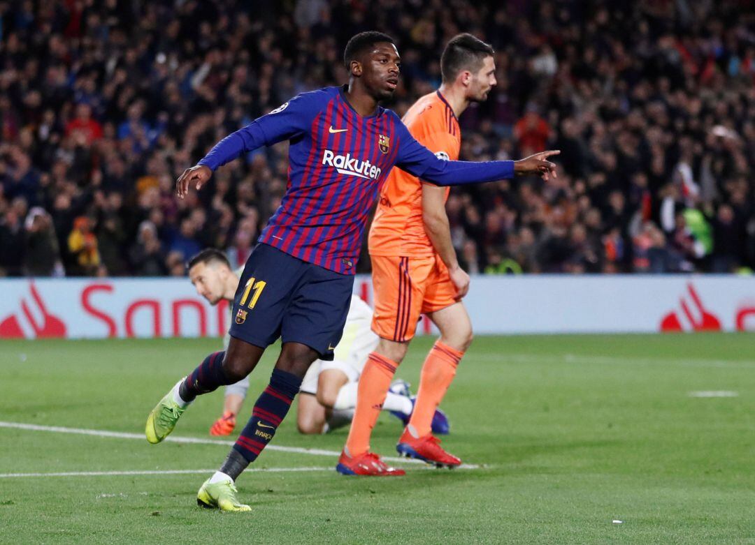  Ousmane Dembélé celebra el quinto gol del Barcelona                 (REUTERS. Juan Medina) 