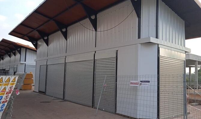 Obras en los puestos del Bulevar