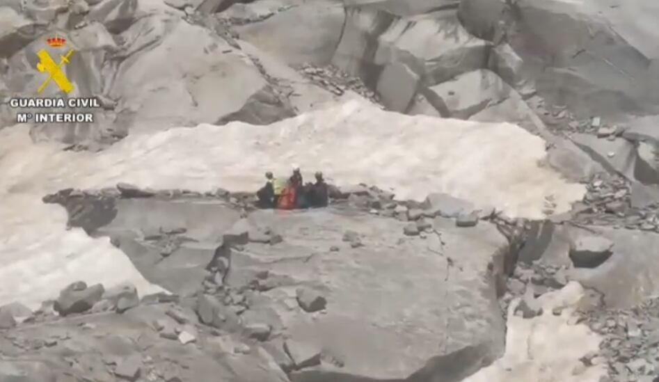 Rescate del montañero fallecido