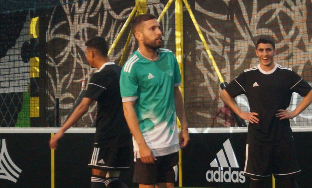 El jugador del FC Barcelona Jordi Alba, durante un entrenamiento. 