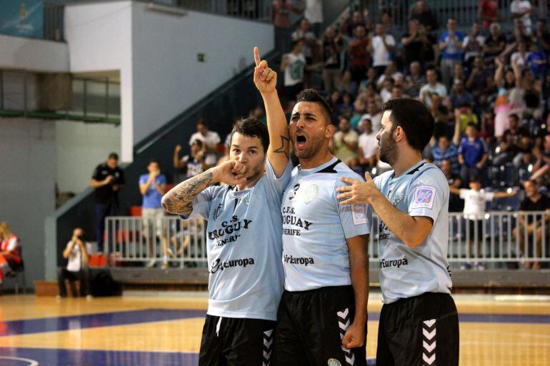 El catalán Carlos Corvo, en un encuentro con el Uruguay FS