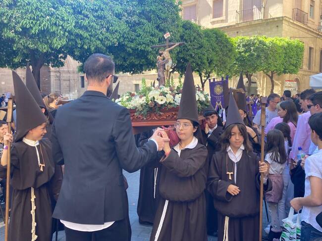 Procesión del Ángel de Murcia, 2023, a su paso por la plaza Hernández Amores