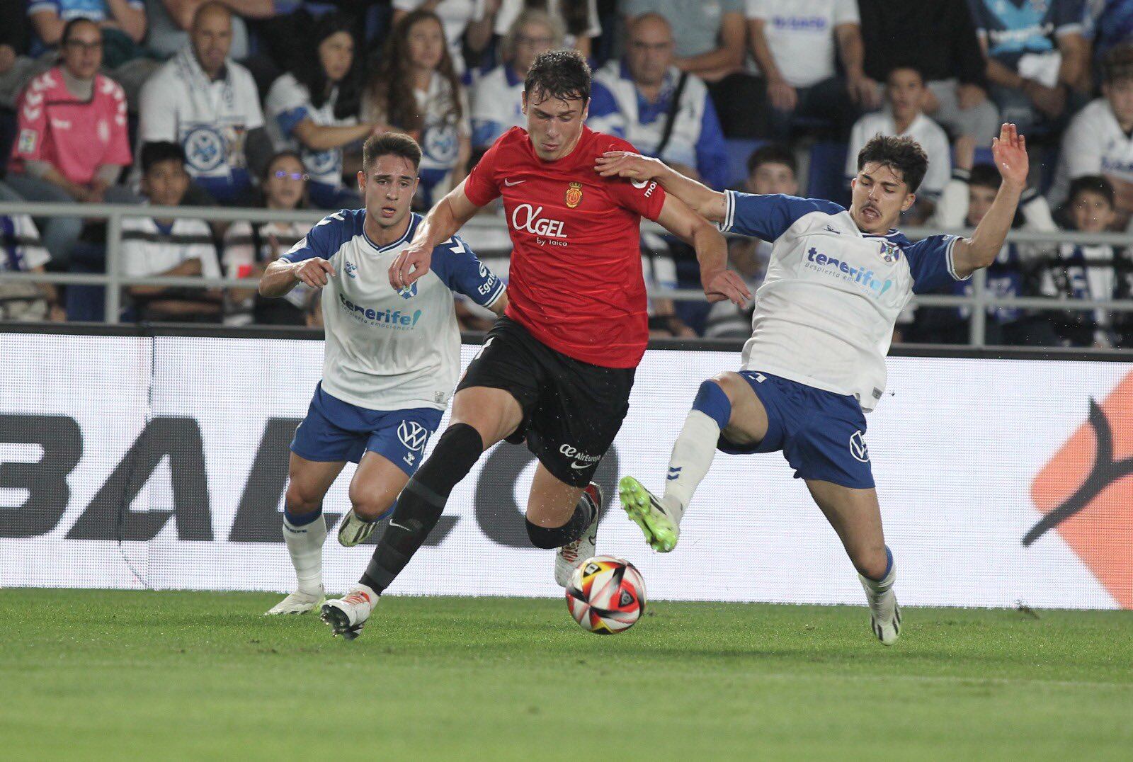El Mallorca ganó en el Heliodoro con un gol en la prórroga.