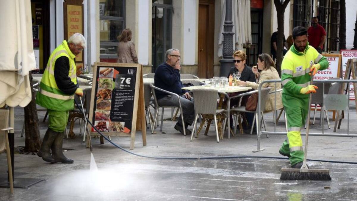 Declaraciones de Jaime Espinar, teniente de alcaldesa de servicios públicos del Ayuntamiento de Jerez, sobre posibles restriccioness por la sequía