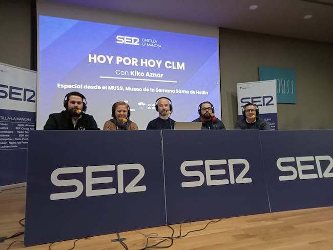 Mesa redonda bandas de música de la Semana Santa de Hellín (Albacete)