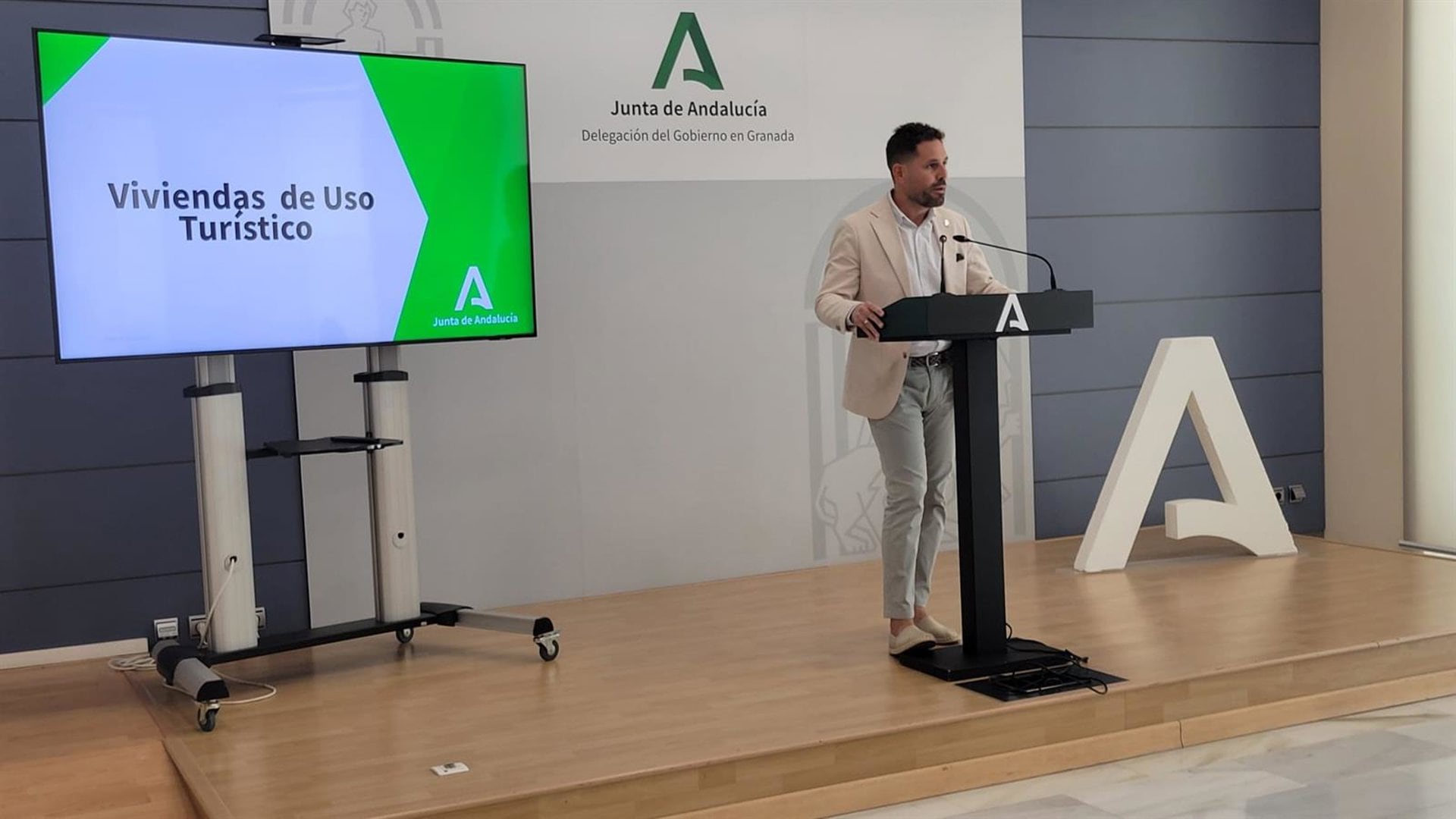 La Junta informa sobre las Viviendas de Uso Turístico en la provincia de Granada