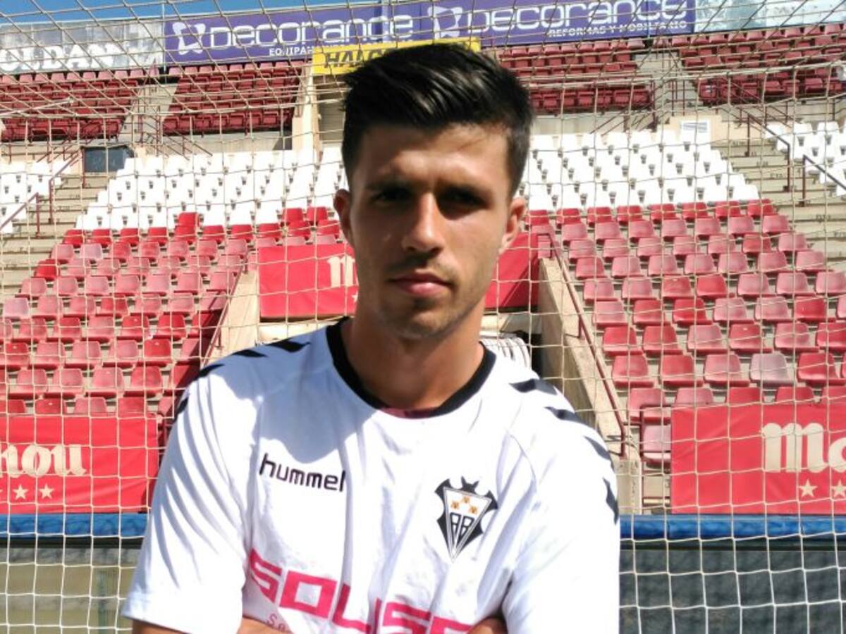 Héctor Hernández: “Vengo para ascender con el Alba”