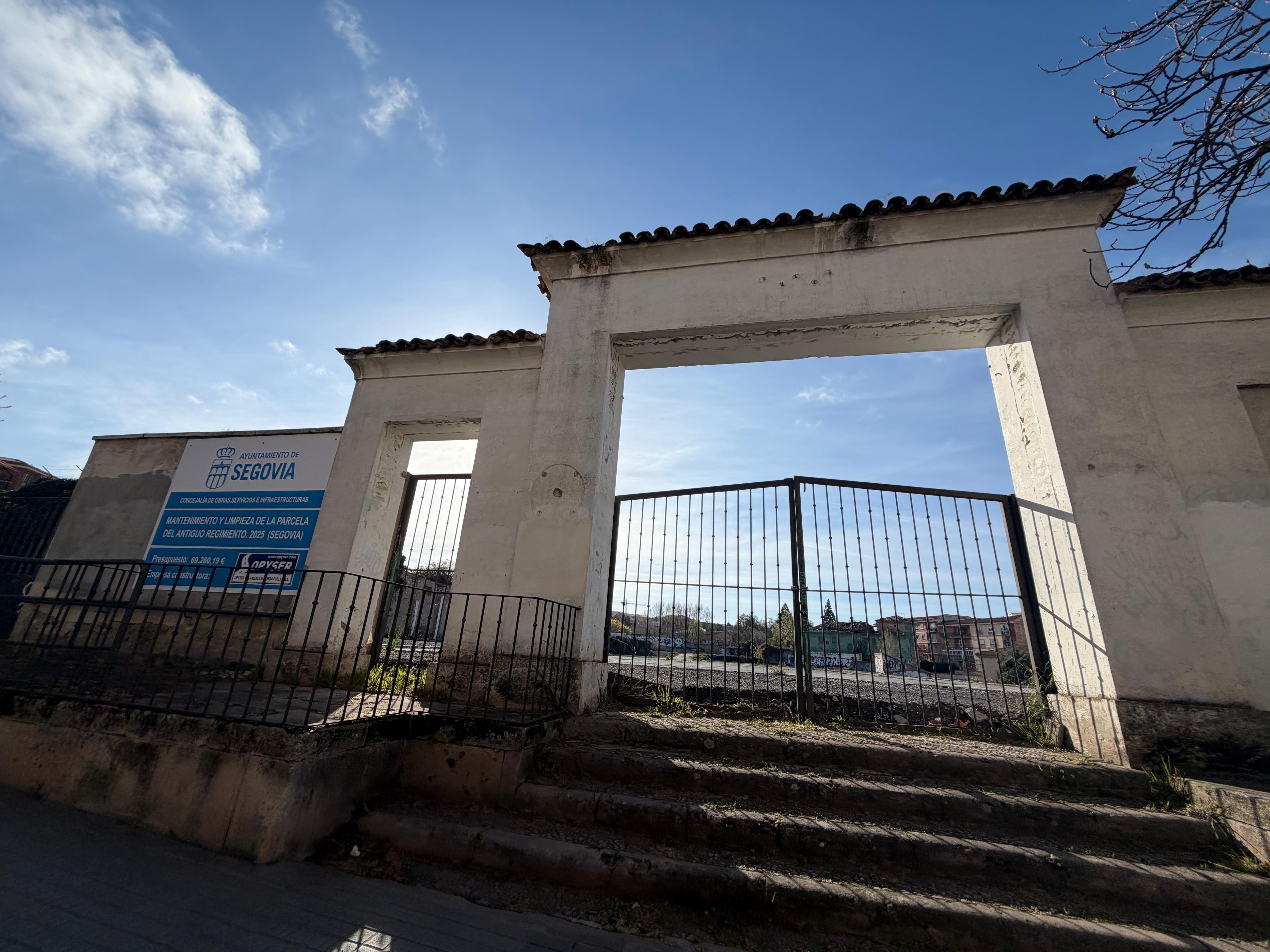 Solar del Antiguo Regimiento de Segovia