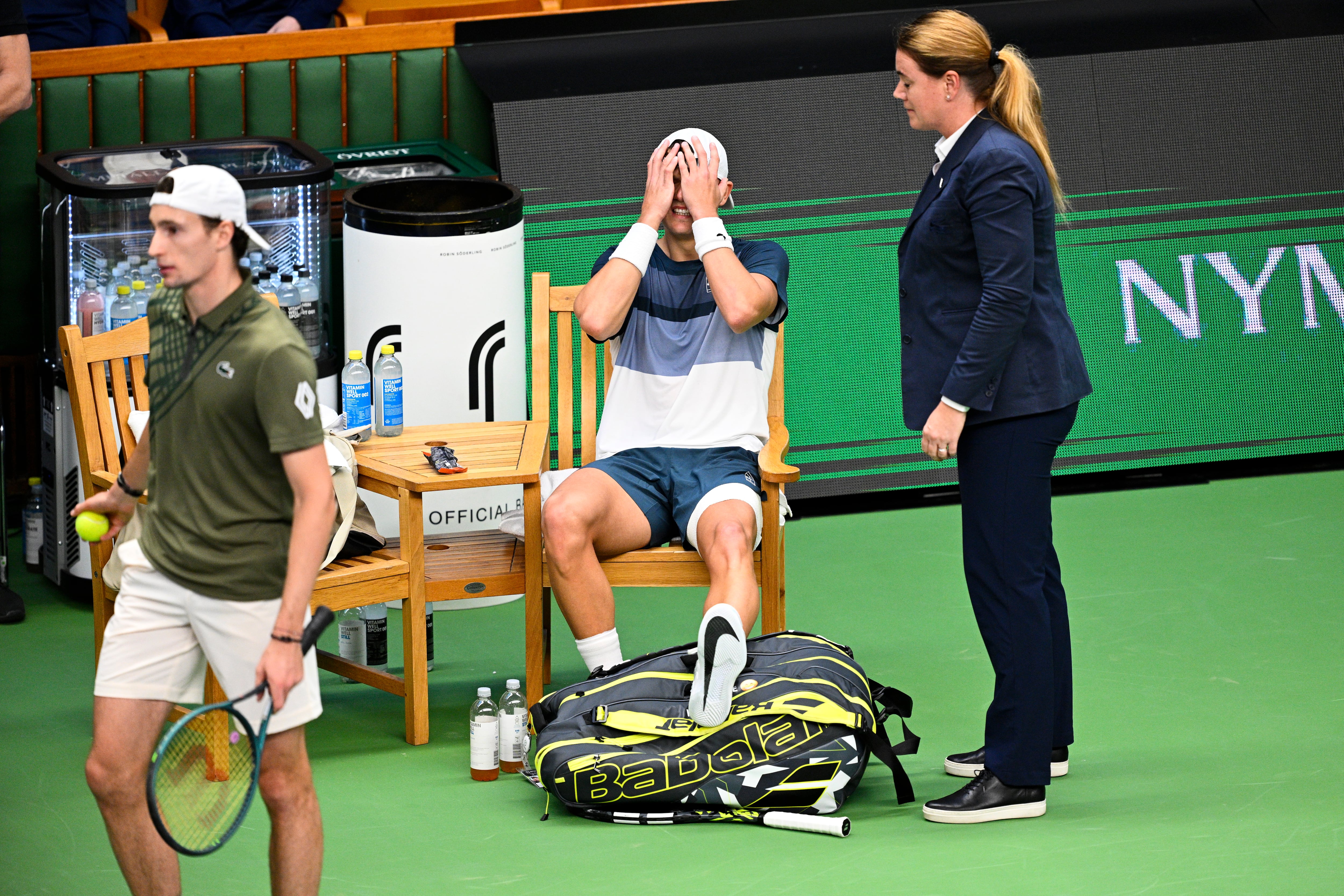 Holger Rune llorando en el ATP de Estocolmo