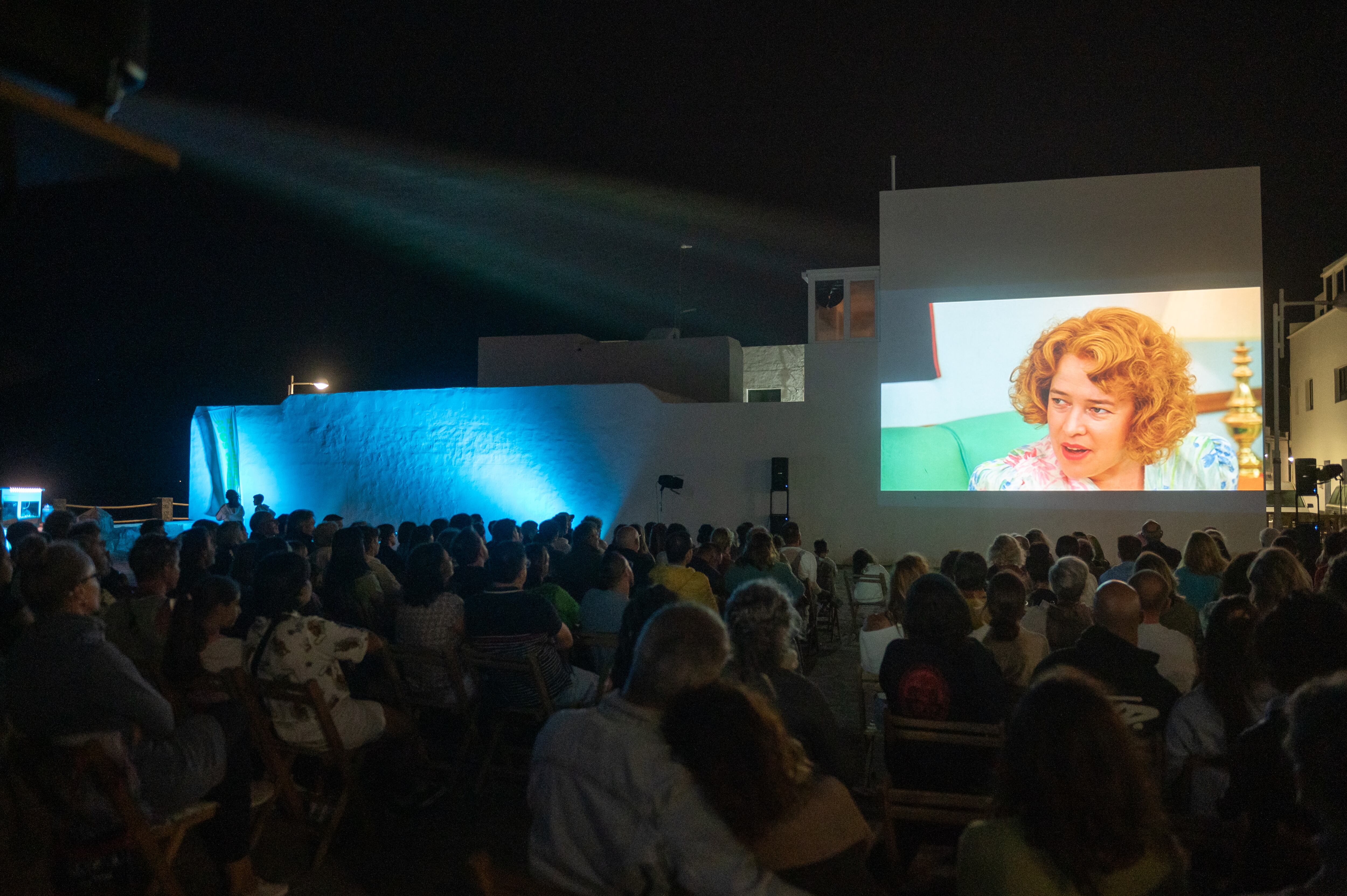 Público en la última proyección del Cine de Verano de Lanzarote.