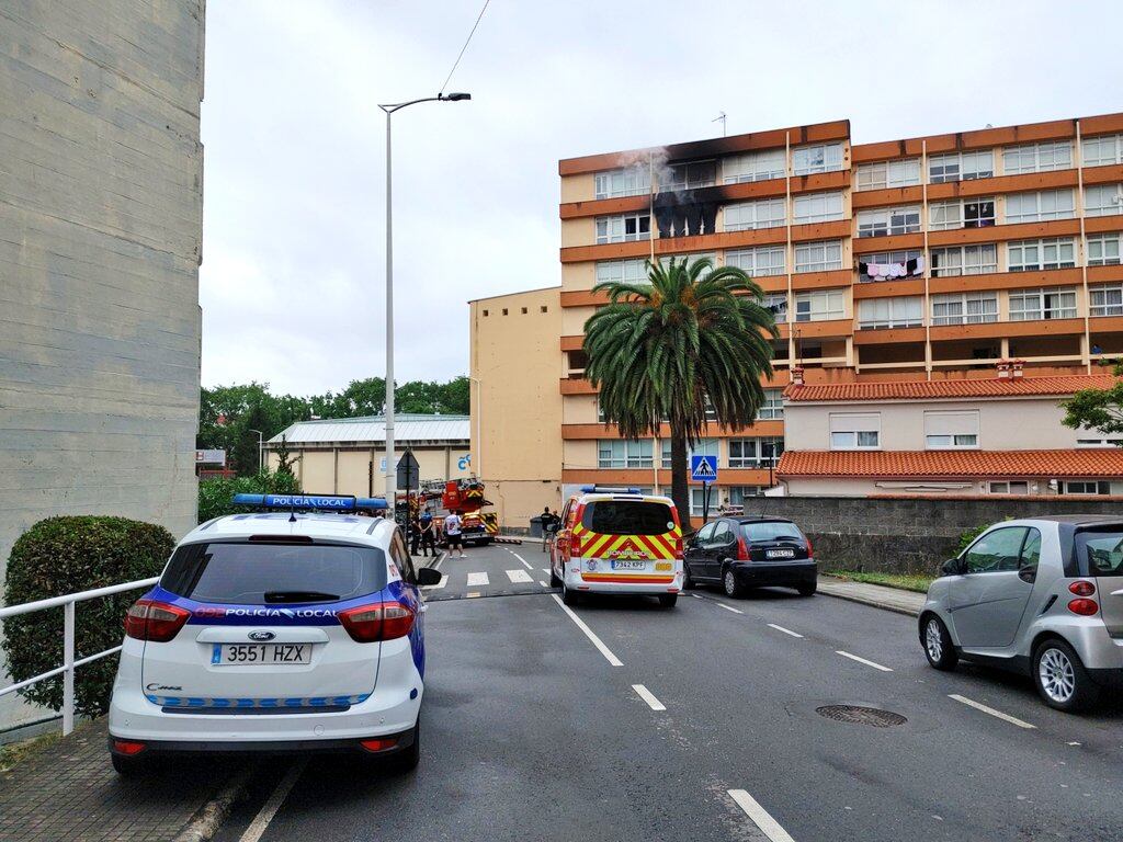 Incendio en el barrio de las Flores de A Coruña