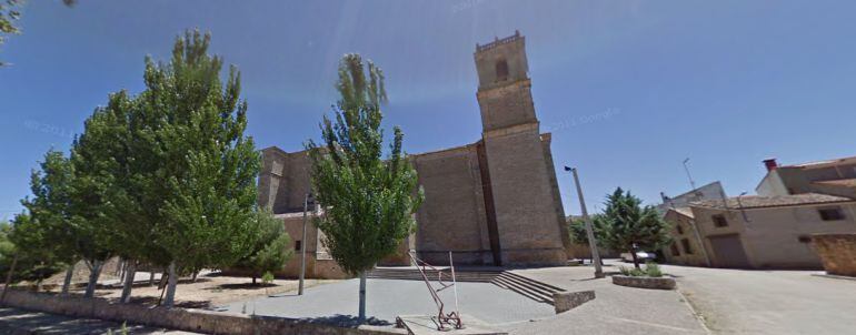 Plaza de Palomares del Campo (Cuenca).