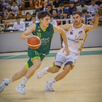 Francho Lascorz durante un partido con el Lobe Huesca la Magia