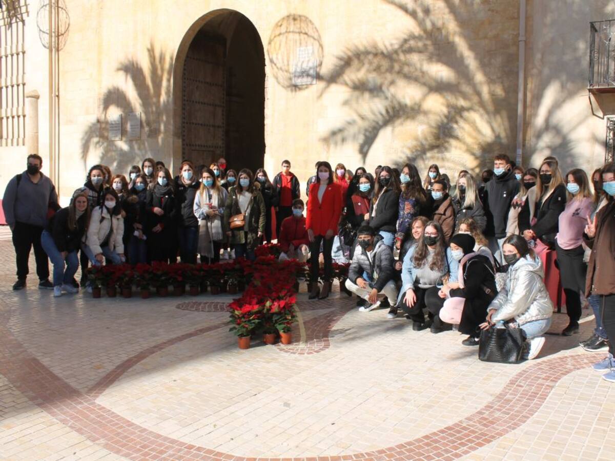 Elche conmemora el Día Mundial de Lucha contra el SIDA