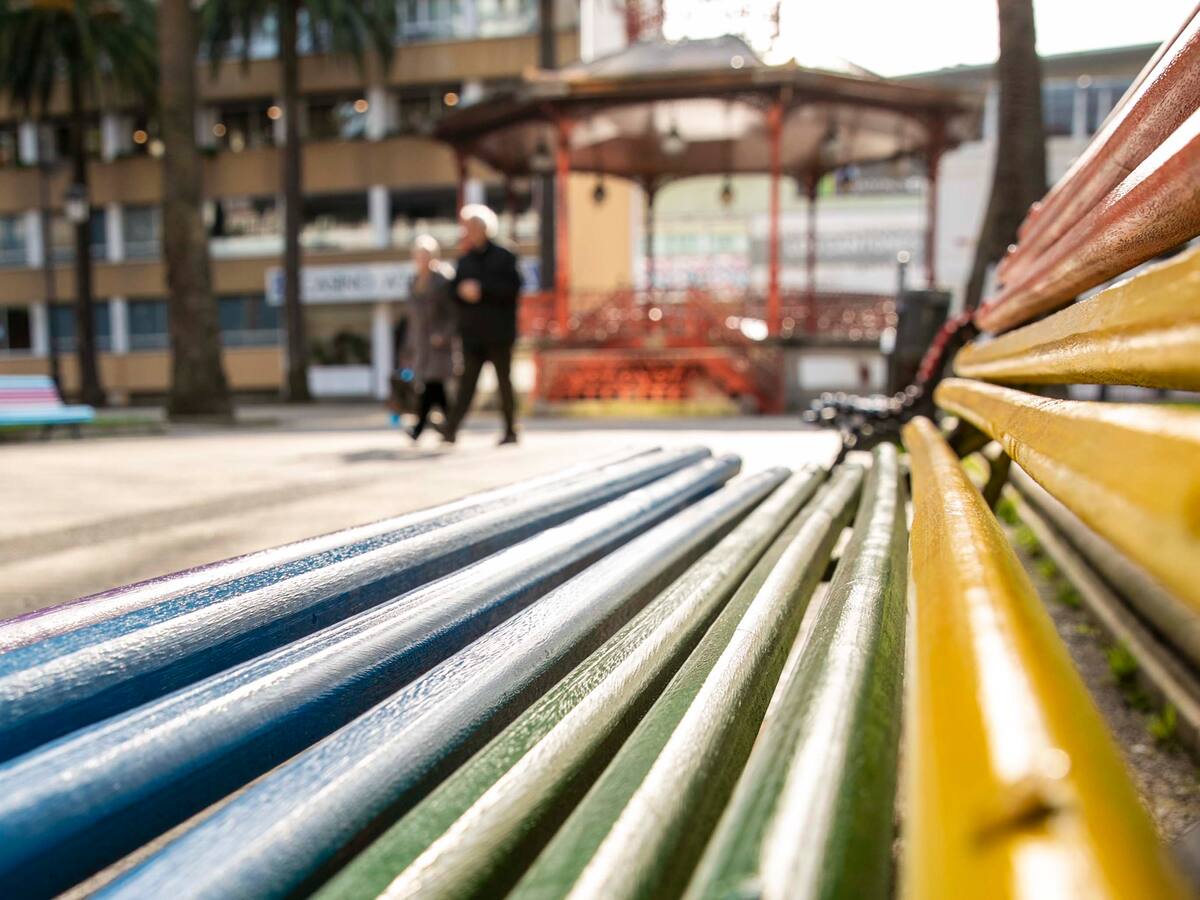 A Coruña renovará el mobiliario urbano y aparcabicis en diferentes barrios